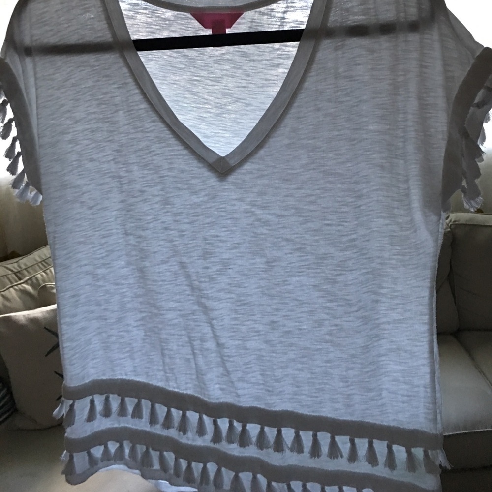 White Lilly Pulitzer top with tassel details
